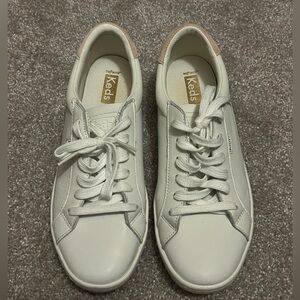 Keds Women's white Sneakers size 7